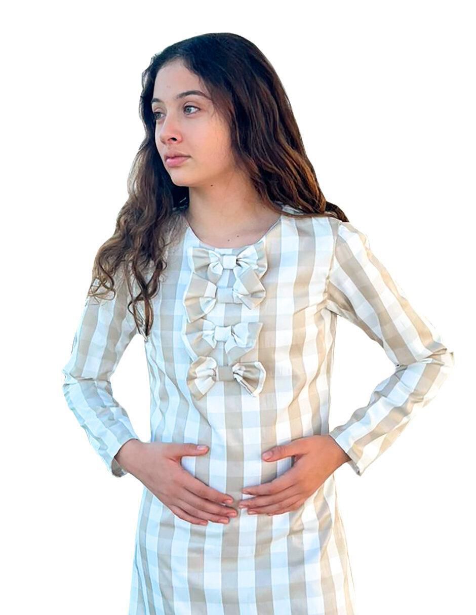Vestido manga regular para niña