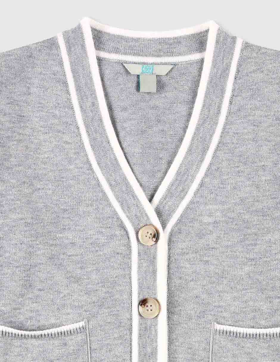 Suéter con bolsillos para niña 3